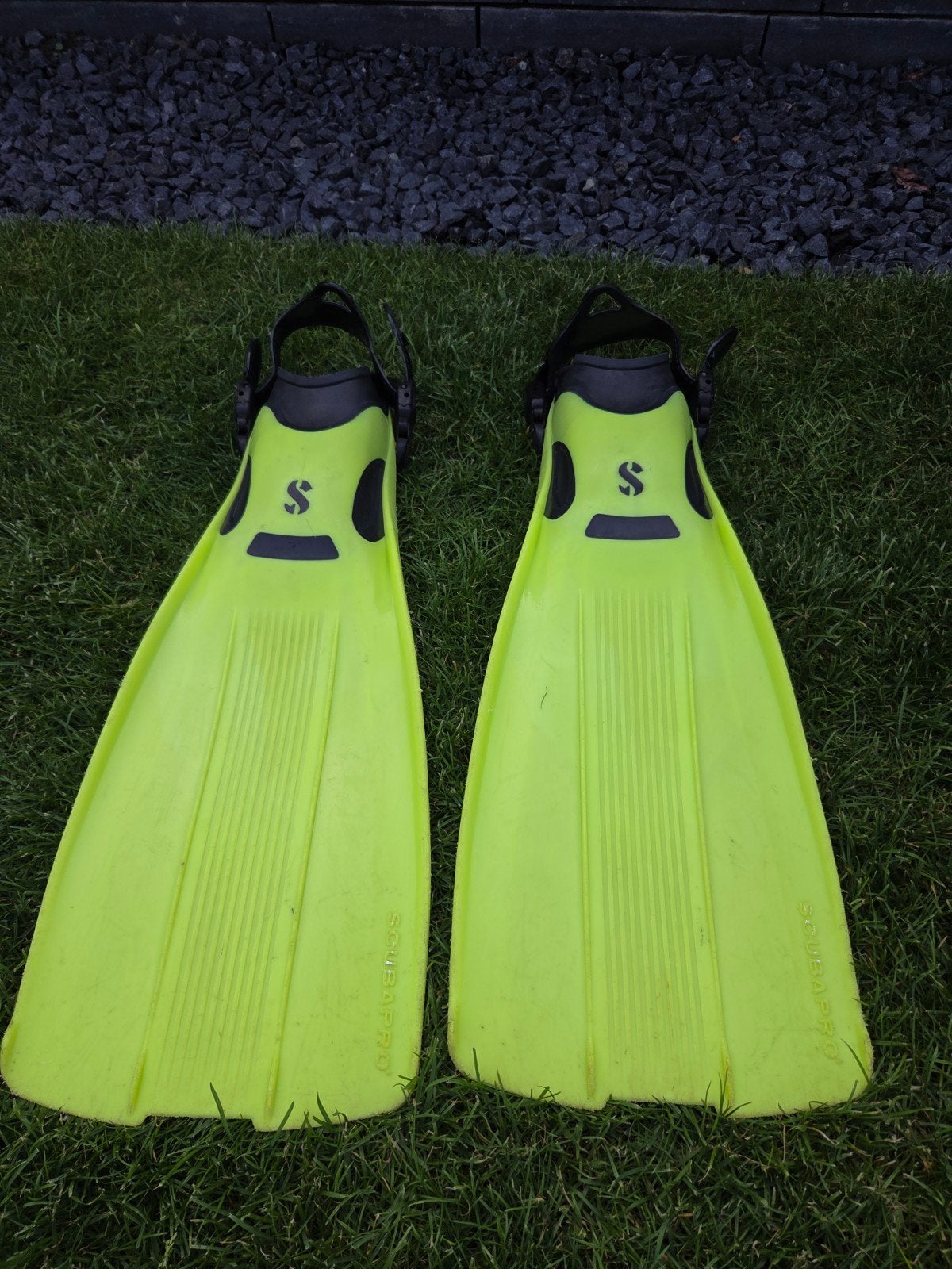 Duikvinnen Scubapro Maat L/XL, Watersport en Boten, Ophalen of Verzenden, Zo goed als nieuw, Zwem- of Duikvliezen