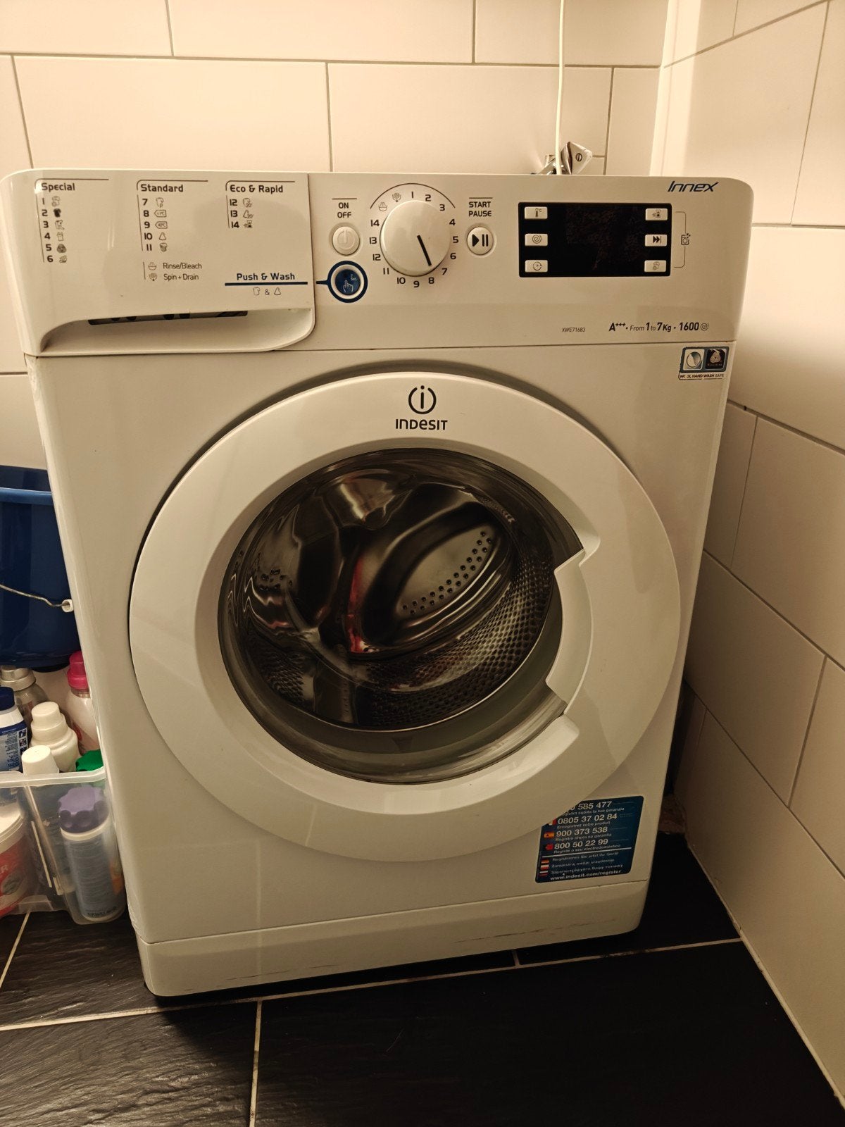 Indesit Innex Wasmachine - GRATIS OPHALEN, Witgoed en Apparatuur, Wasmachines, Gebruikt, Voorlader, 6 tot 8 kg, 85 tot 90 cm, 1600 toeren of meer