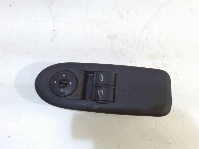 Bedieningspaneel elektrische ramen Ford C-Max, Onderdelen@venauto.nl, Van der Ven Autorecycling B.V., Gebruikt, Ettenseweg 76, 4706 PB Roosendaal, The Netherlands