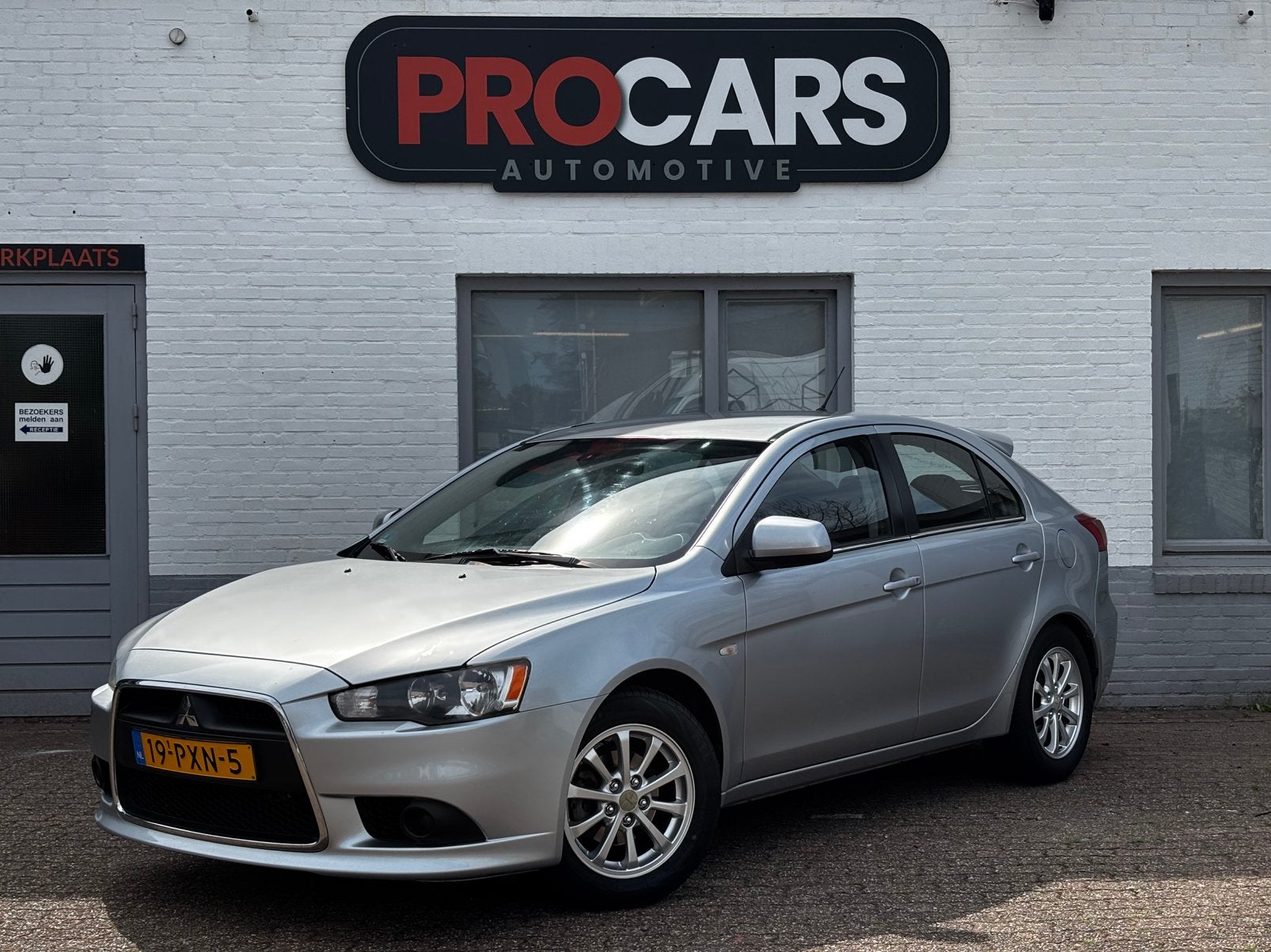 Mitsubishi Lancer 1.6 Cleartec Sportback / Boekjes, Auto's, Mitsubishi, Voorwielaandrijving, Stof, Zwart, 4 cilinders