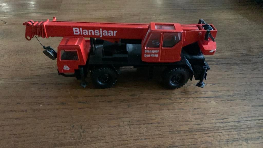 Liebherr LTM 1025, Hobby en Vrije tijd, Modelauto's | 1:50, Ophalen of Verzenden, Zo goed als nieuw, Hijskraan, Tractor of Landbouw