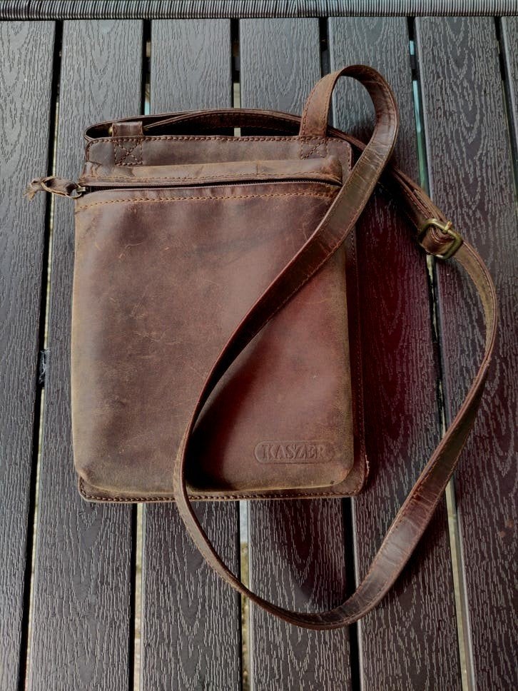 Leren festival tasje KASZER Schoudertas 19.5 x 25.5 Gevoerd, Overige merken, Gebruikt, Bruin, Ophalen of Verzenden