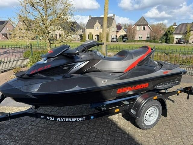 Seadoo GTX (260 pk) GEVEERD bwj 2013 (87 uren) RXP RXT GTR, Ophalen, Zo goed als nieuw, Benzine, 200 pk of meer