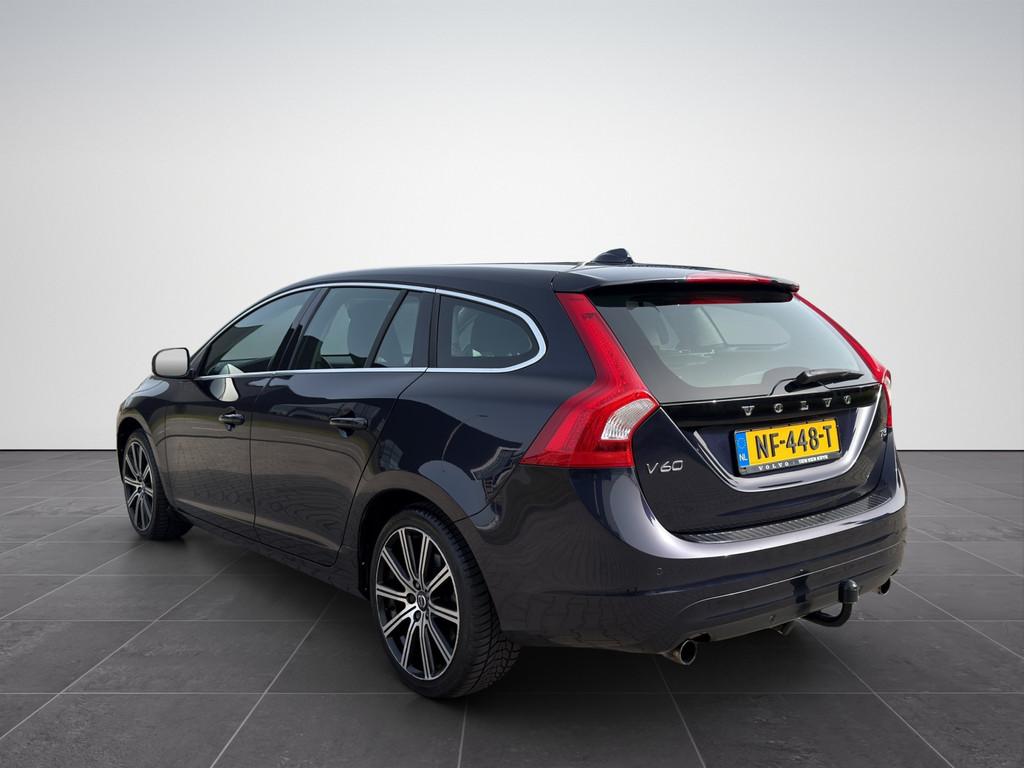 Volvo V60 2.0 T3 Nordic+ Clima|Trekhaak|Cruise|NAP, Gebruikt, Euro 6, 4 cilinders, 1969 cc