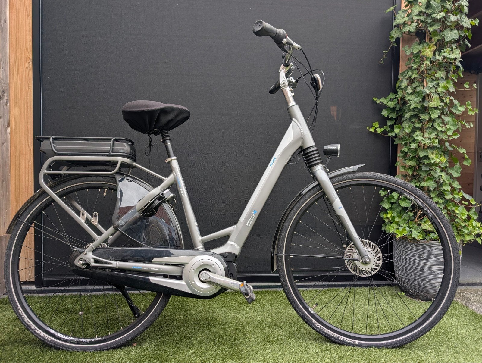 Giant Prime Hybrid E-bike - Yamaha - 1036 km!