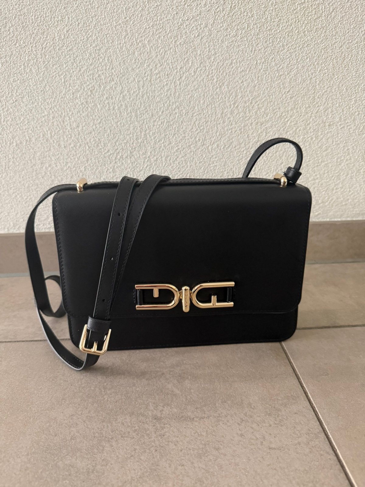 Furla Meti S Crossbody tas - Zwart, Ophalen, Zo goed als nieuw, Zwart