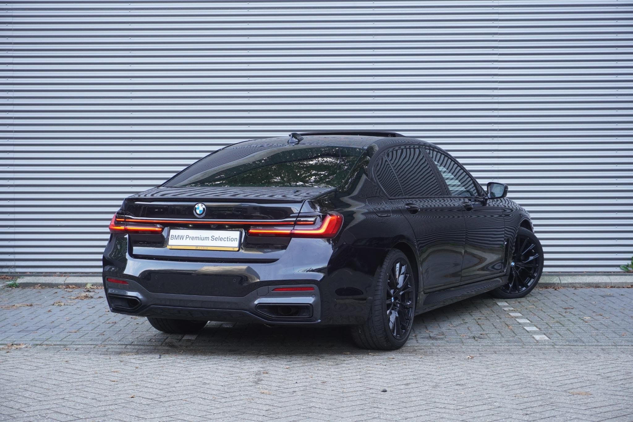 BMW 7 Serie 745Le xDrive | 2 Jaar garantie | M Sportpakket |, Stof, Gebruikt, Euro 6, 394 pk