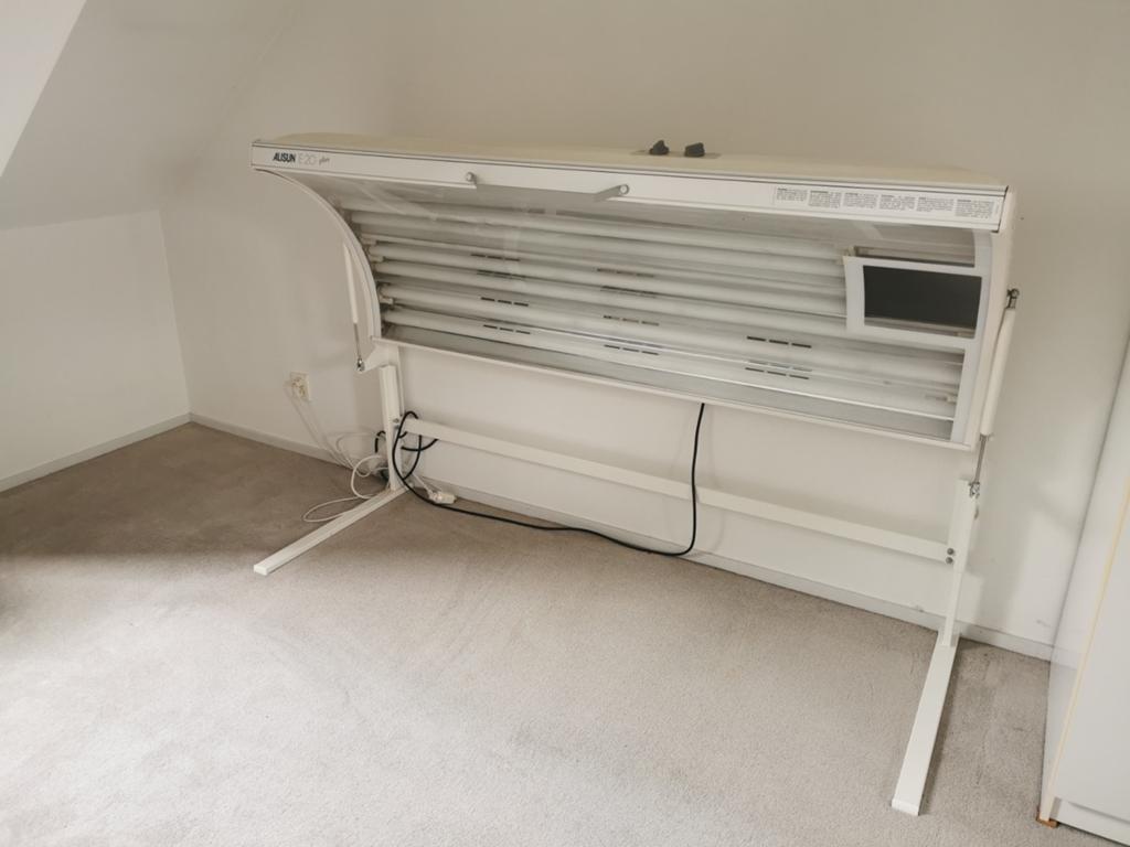 Zonnebank Alisun E20 plus (Hapert), Witgoed en Apparatuur, Ophalen, Zonnebank enkelzijdig