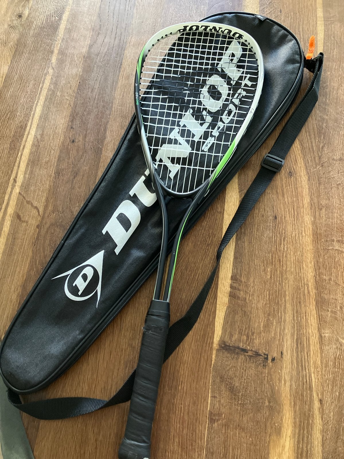 Dunlop Sport Squash Racket met Hoes, Sport en Fitness, Squash, Ophalen of Verzenden, Gebruikt, Racket, Met hoes