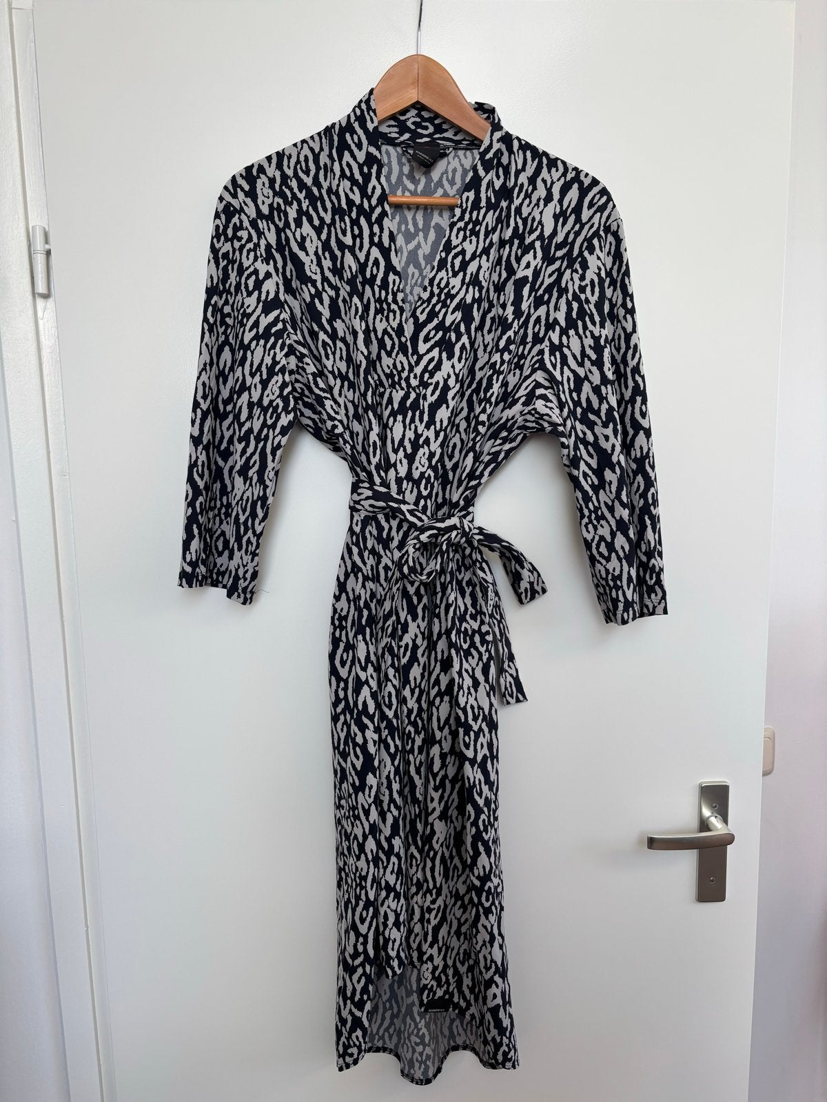 Penn & Ink Kimono Travelstof Jurk Maat 42/XL, Zwart, Maat 42/44 (L), Ophalen of Verzenden, Zo goed als nieuw