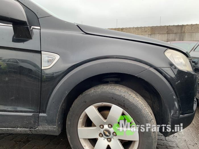 Scherm rechts-voor van een Chevrolet Captiva, Gebruikt, -, Ophalen of Verzenden, -