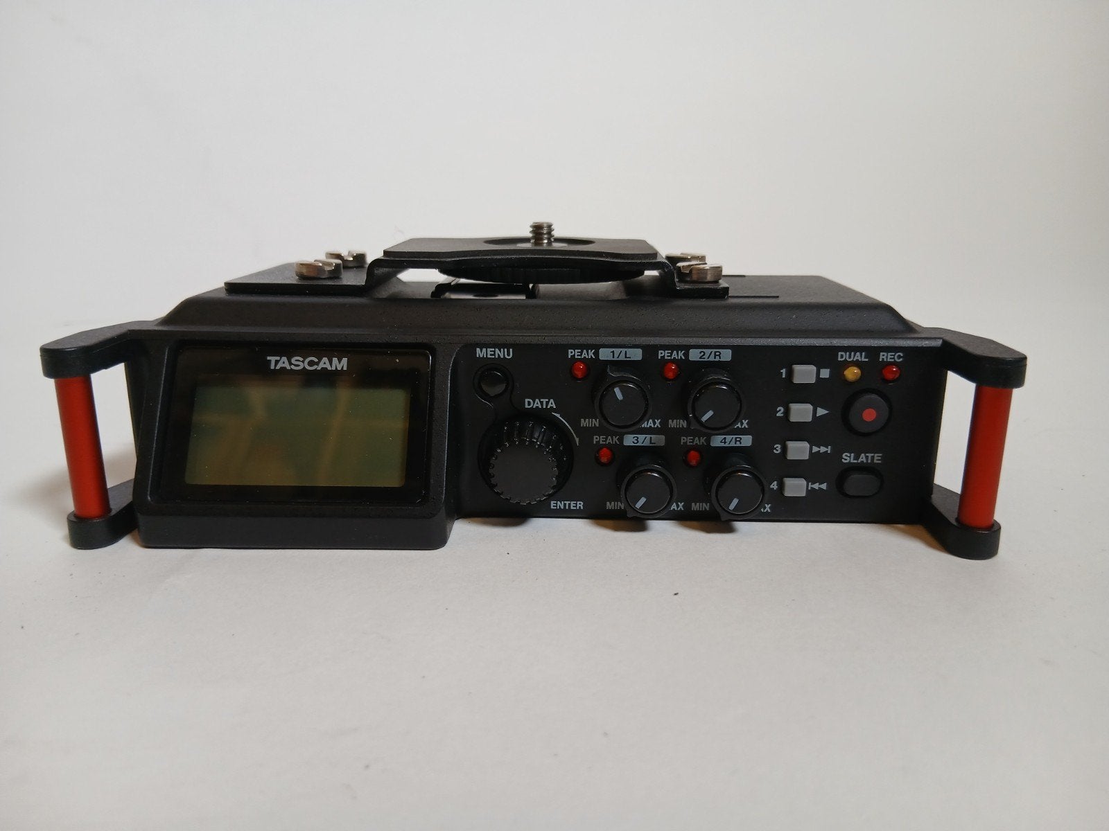 Tascam DR-70D Lineaire PCM-recorder, Ophalen of Verzenden, Zo goed als nieuw, Audio