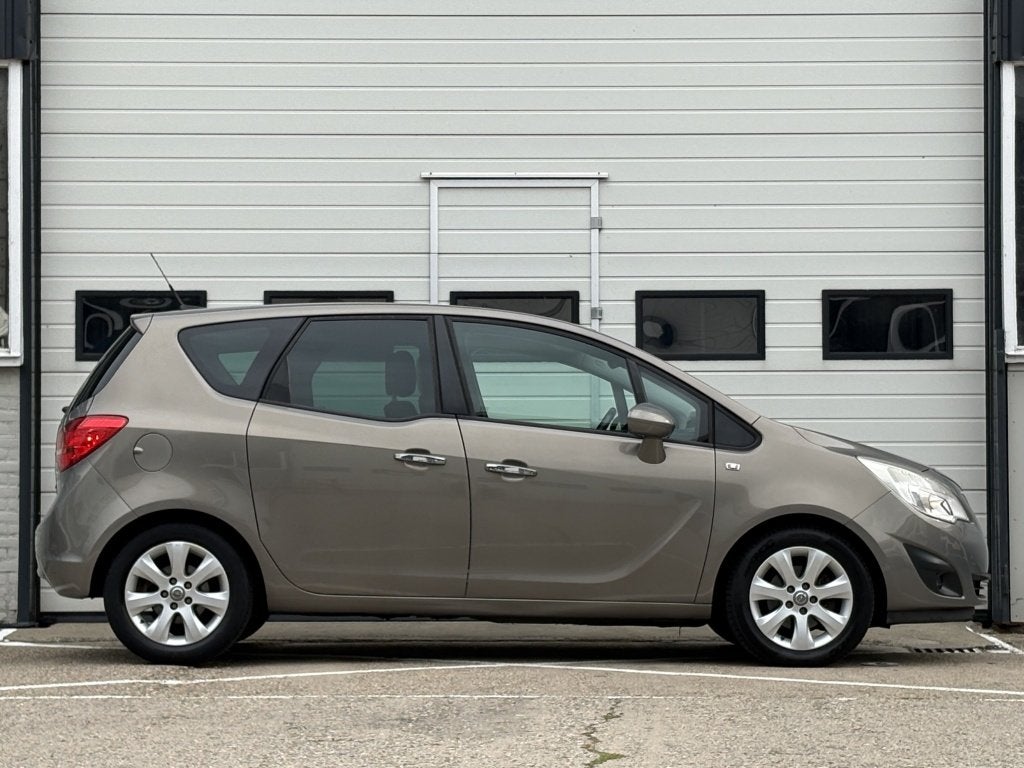 Opel Meriva 1.4 Turbo Cosmo Navi | Climate | Cruise | Pdc |, Auto's, Euro 5, Gebruikt, 4 cilinders, Bruin