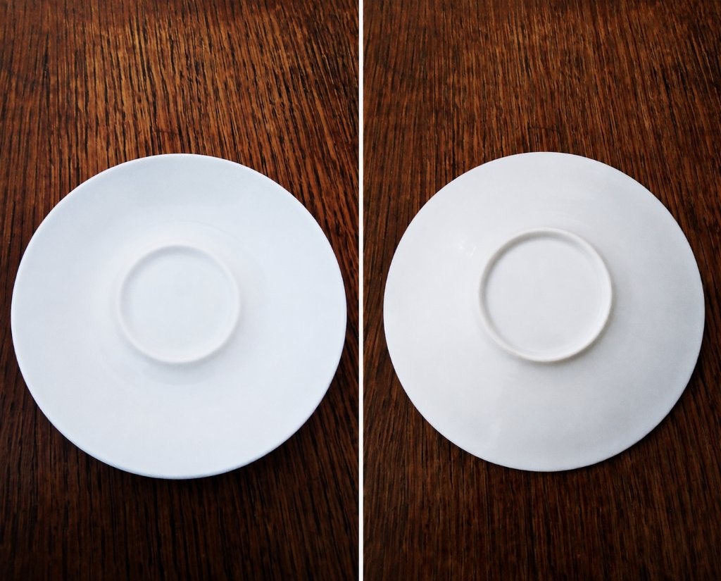 vintage 2x wit Wawel porseleinen schotels -made in poland, Antiek en Kunst, Ophalen of Verzenden