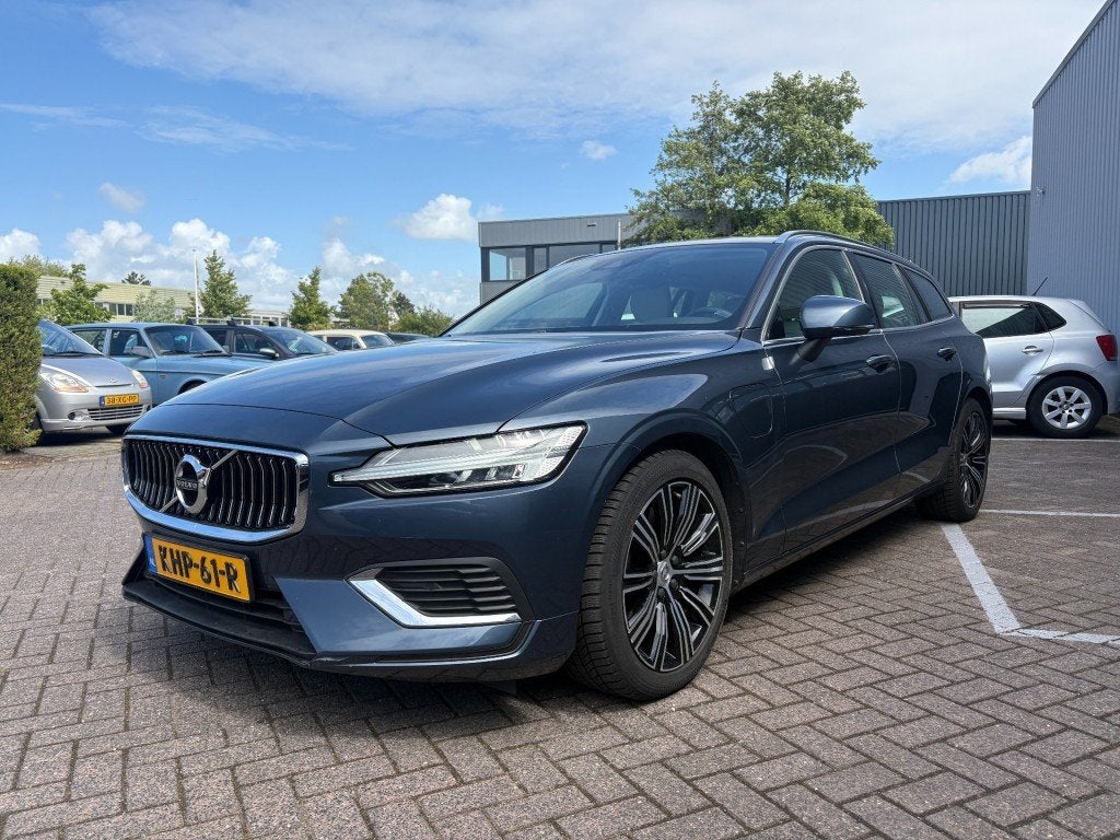 Volvo V60 2.0 T8 AWD Recharge Inscription Expression All-in, Gebruikt, 4 cilinders, Blauw, Hybride Elektrisch/Benzine