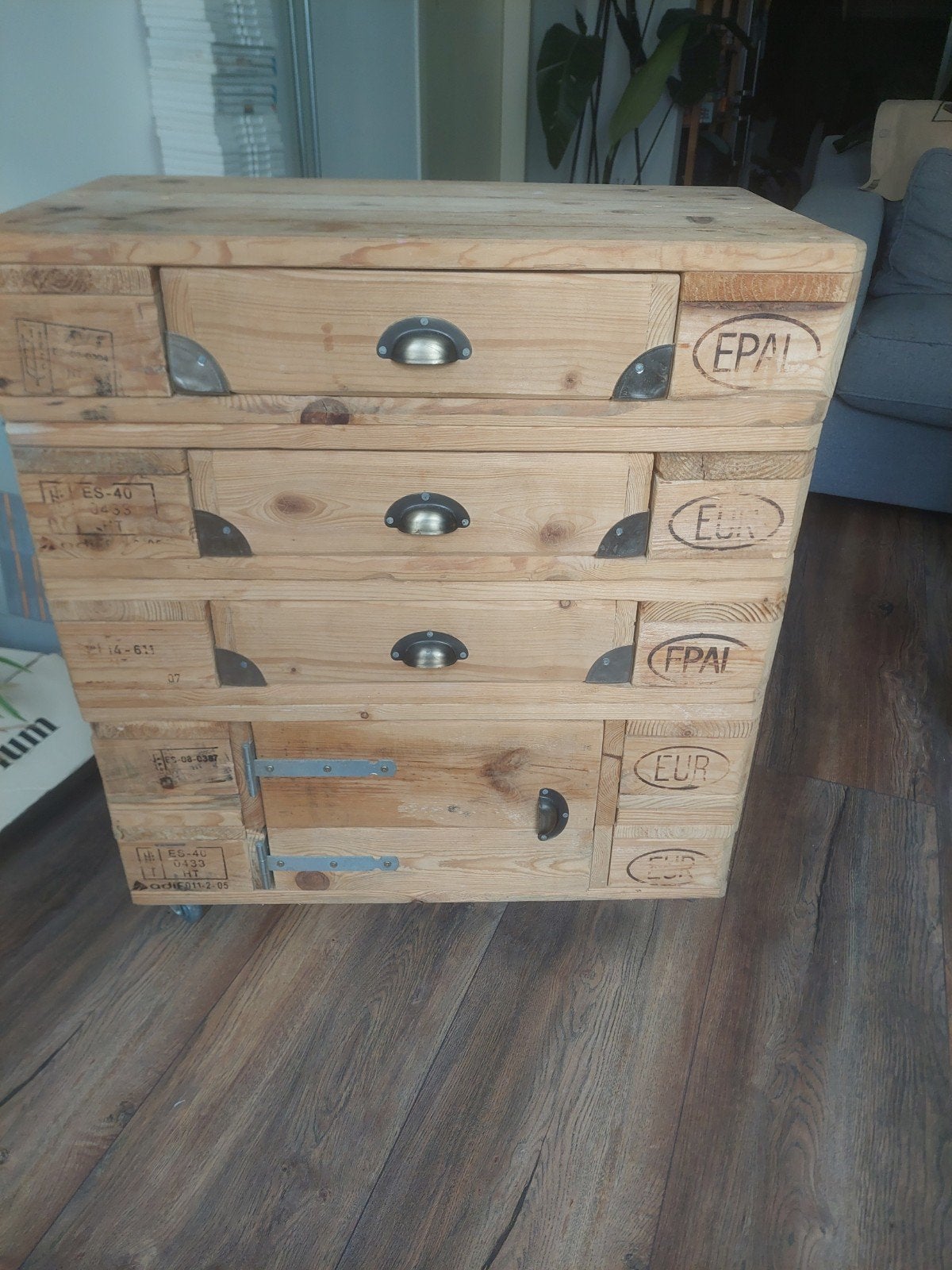 Geschuurde en onbewerkte pallet meubel, Ophalen, 50 tot 100 cm, 3 of 4 laden, Minder dan 100 cm