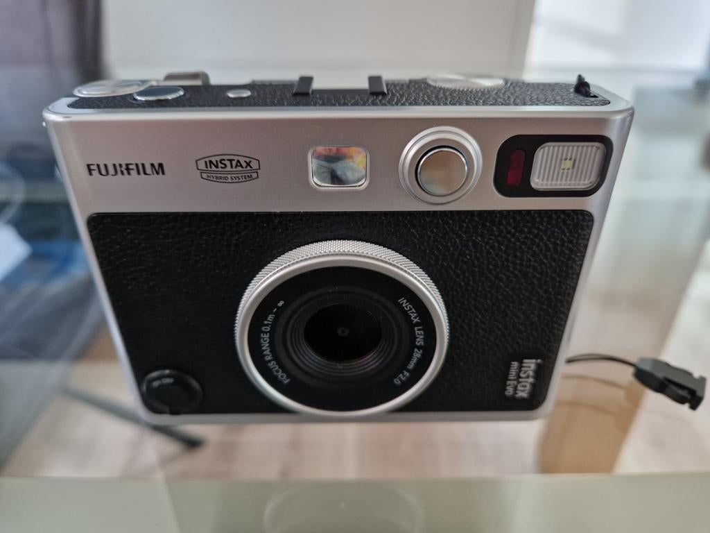 Instax Mini Evo met 6x Fujifilm Instax Mini Film, Ophalen of Verzenden, Zo goed als nieuw, Polaroid, Fuji