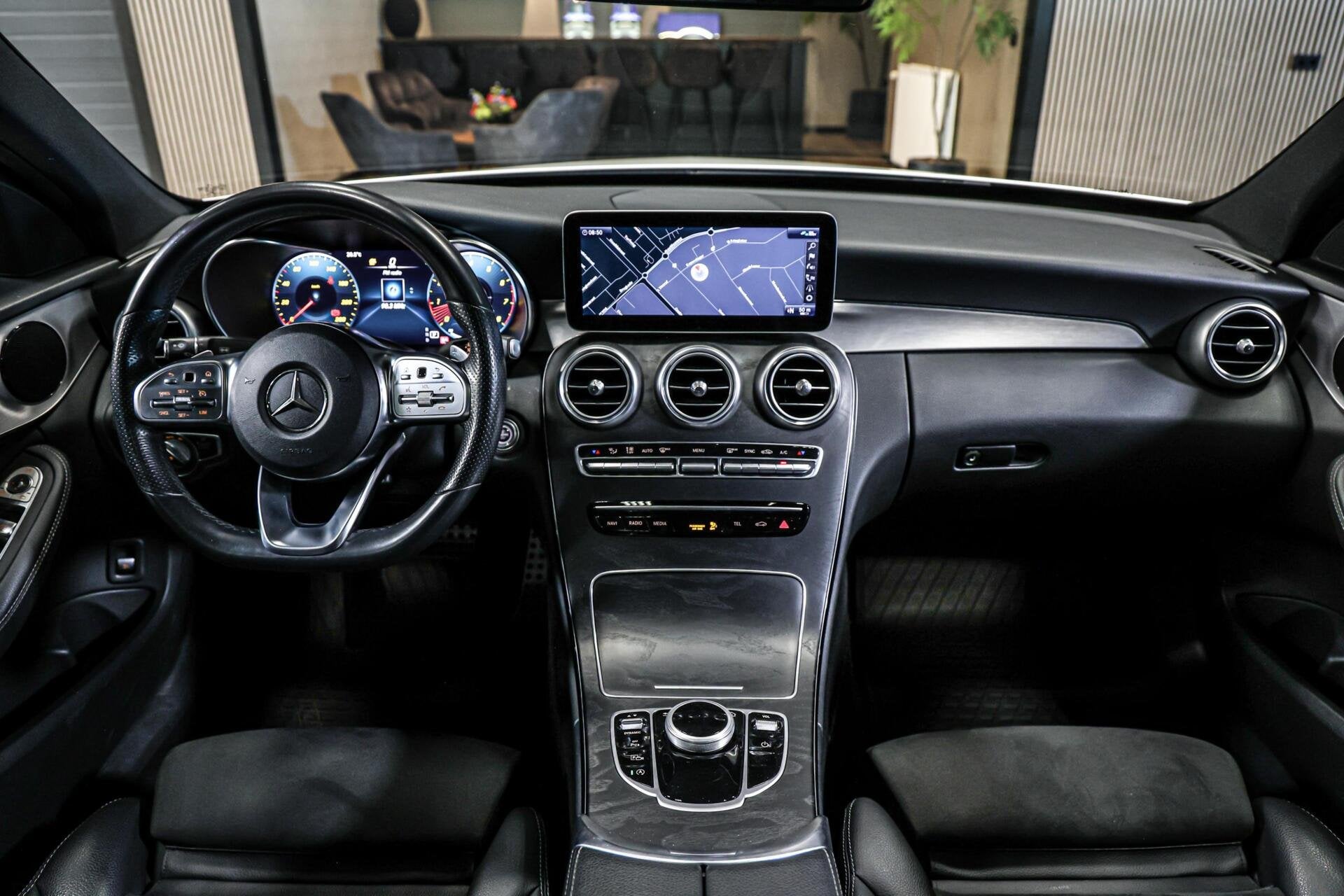 Mercedes C-klasse 180 Business Solution AMG|Pano|Camera|Nigh, Auto's, Mercedes-Benz, Automaat, Met garantie (alle), Automatische klimaatregeling
