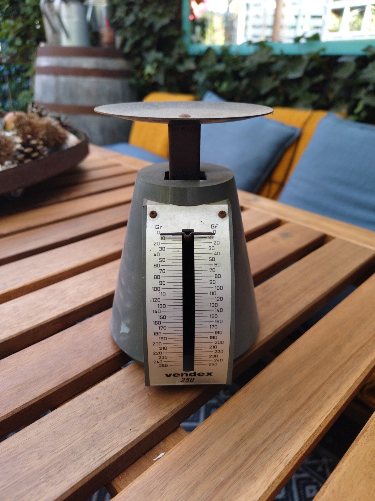 Vintage Vendex 250 Precisieweegschaal, Doe-het-zelf en Verbouw, Ophalen of Verzenden, Gebruikt, Precisieweegschaal, Minder dan 50 kg