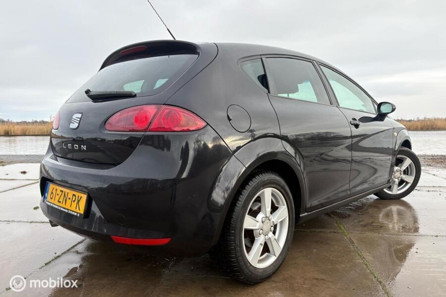 Seat Leon 1.6 Sport|Airco|Elektr ramen |2008|, Auto's, Seat, Stof, Gebruikt, Zwart, 4 cilinders
