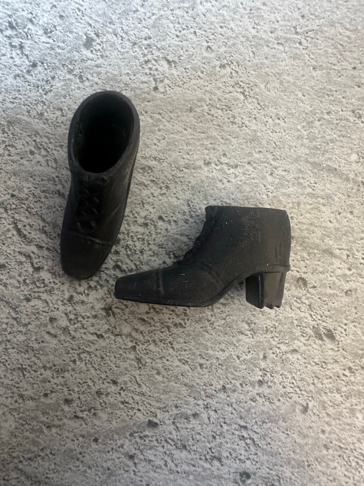 Vintage Barbie laarzen - Zwart, Verzamelen, Poppen, Ophalen of Verzenden, Gebruikt