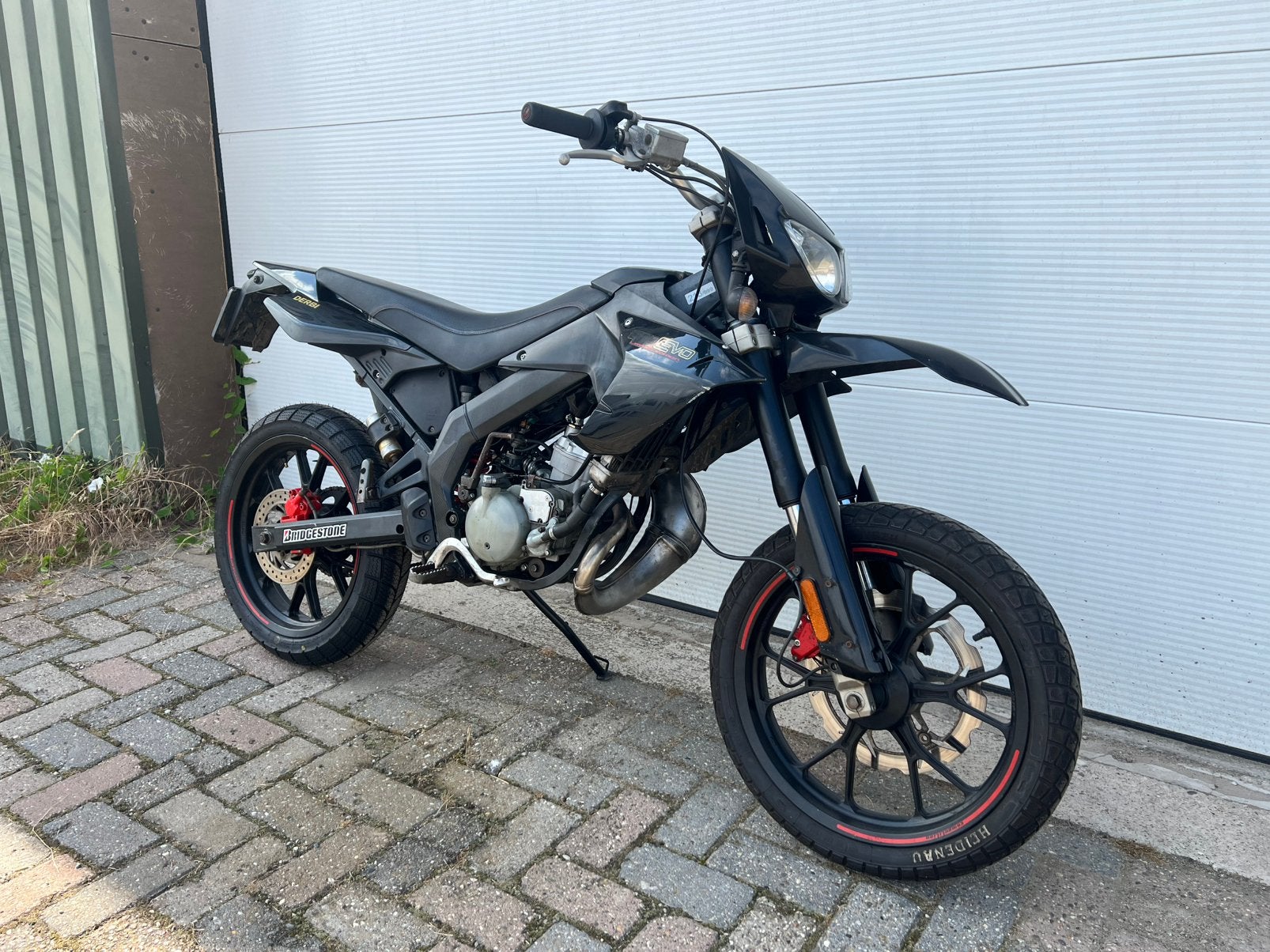 Derbi evo limited edition 213/999, Fietsen en Brommers, Brommers | Derbi, Ophalen, 6 versnellingen, Derbi, Maximaal 45 km/u
