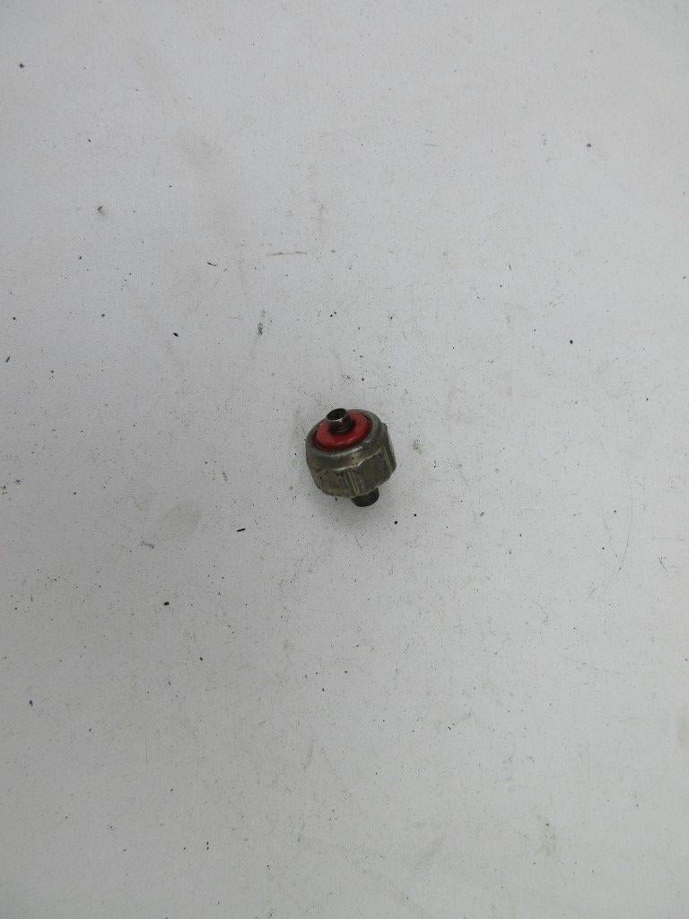 Kawasaki Z750 oliedruk sensor KZ750E oliedruksensor Z750E, Motoren, Ophalen of Verzenden, Gebruikt