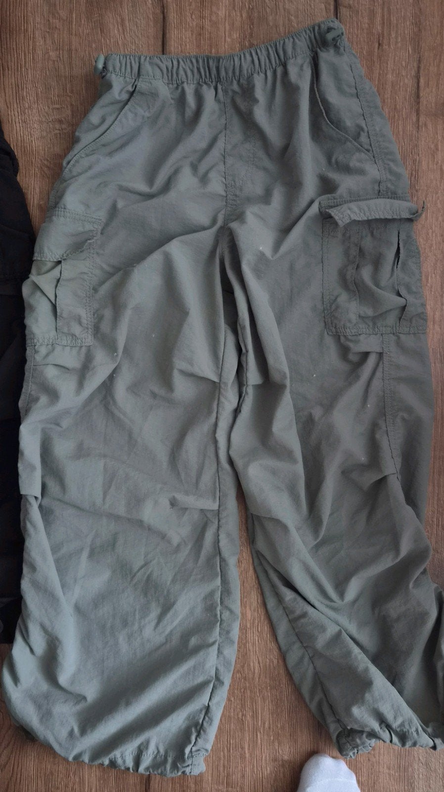 3x wide leg parachute broeken meisje maat 140, Ophalen of Verzenden, Zo goed als nieuw