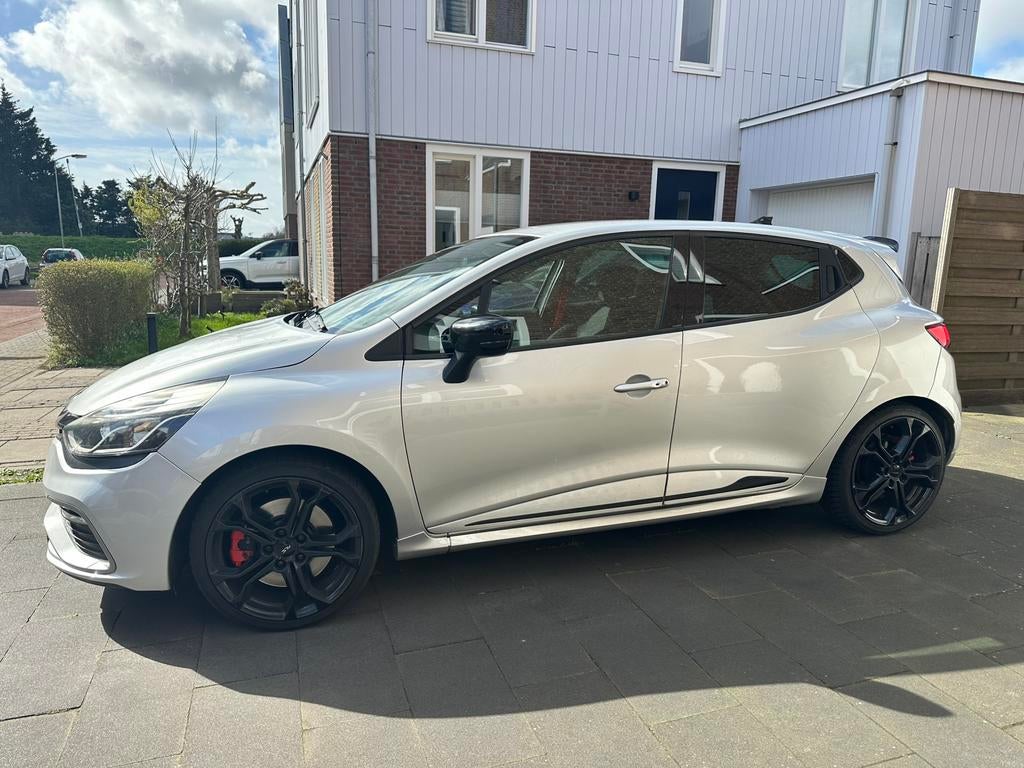 Renault Clio 1.6 RS Turbo 147KW 5-DRS AUT 2014 Grijs/Zilver, Auto's, Euro 5, Zwart, 4 cilinders, 1179 kg