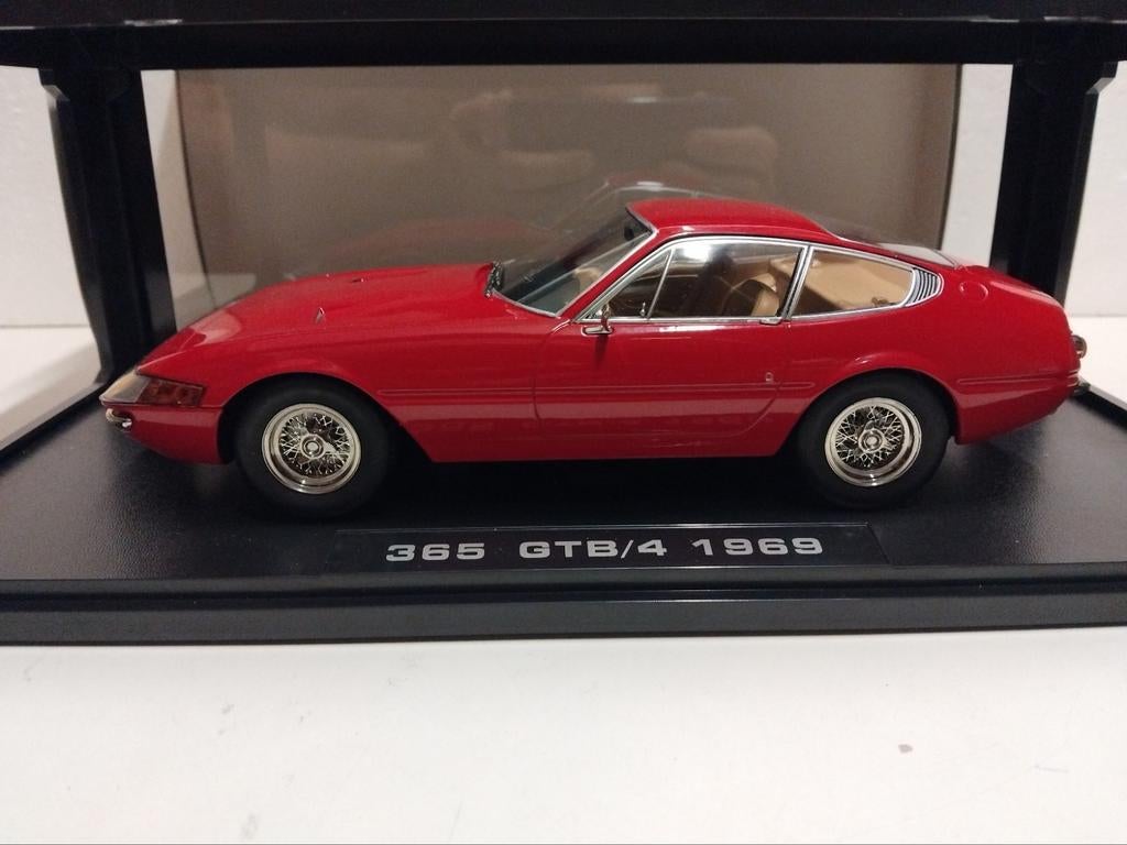 Ferrari 365 GTB 4 Daytona red 1969 KK 1:18 KRD, Ophalen of Verzenden, Zo goed als nieuw, Auto, Overige merken