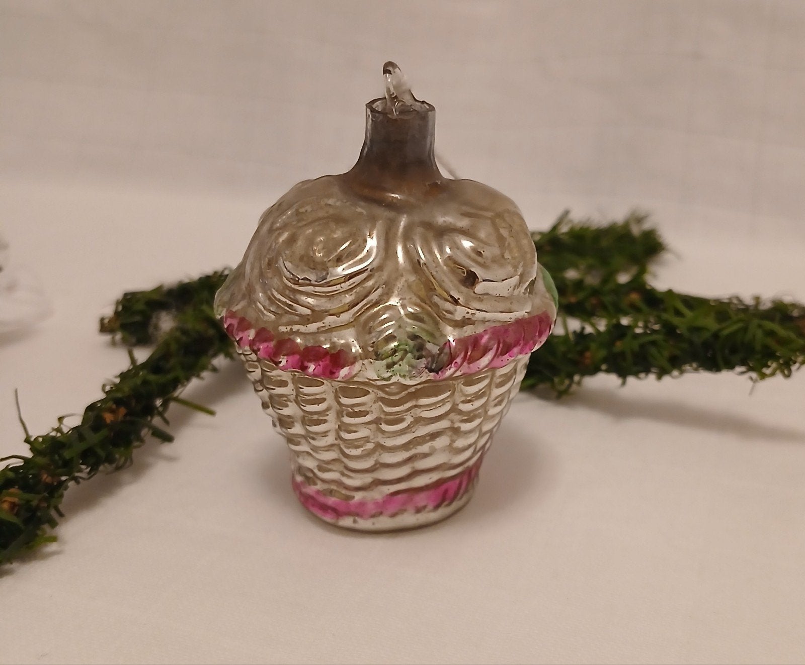 oude kerstbal Ajeko bloemenma dje, Diversen, Verzenden