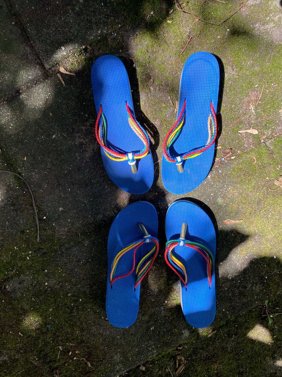 Vintage regenboog teenslippers 38, Ophalen, Zo goed als nieuw