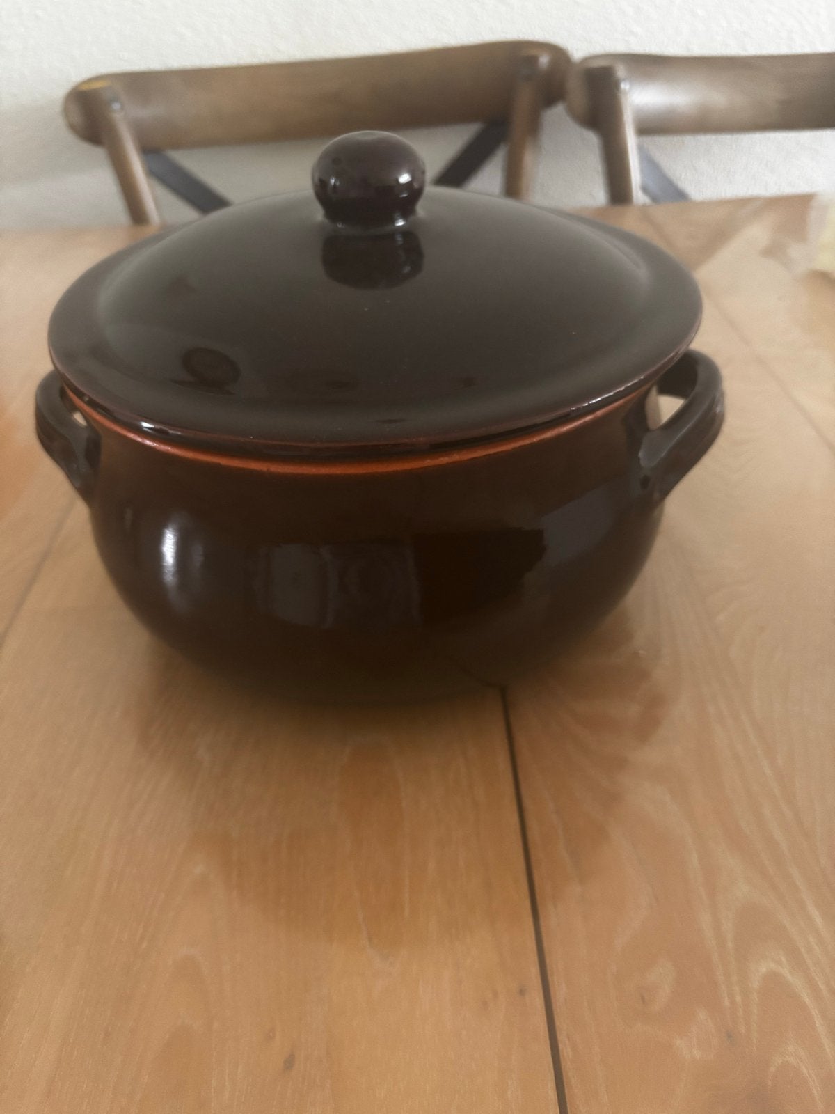 Nieuwe aardewerken kookpot met deksel - 22cm diameter, Met deksel, Nieuw, Ophalen of Verzenden, Kookpan