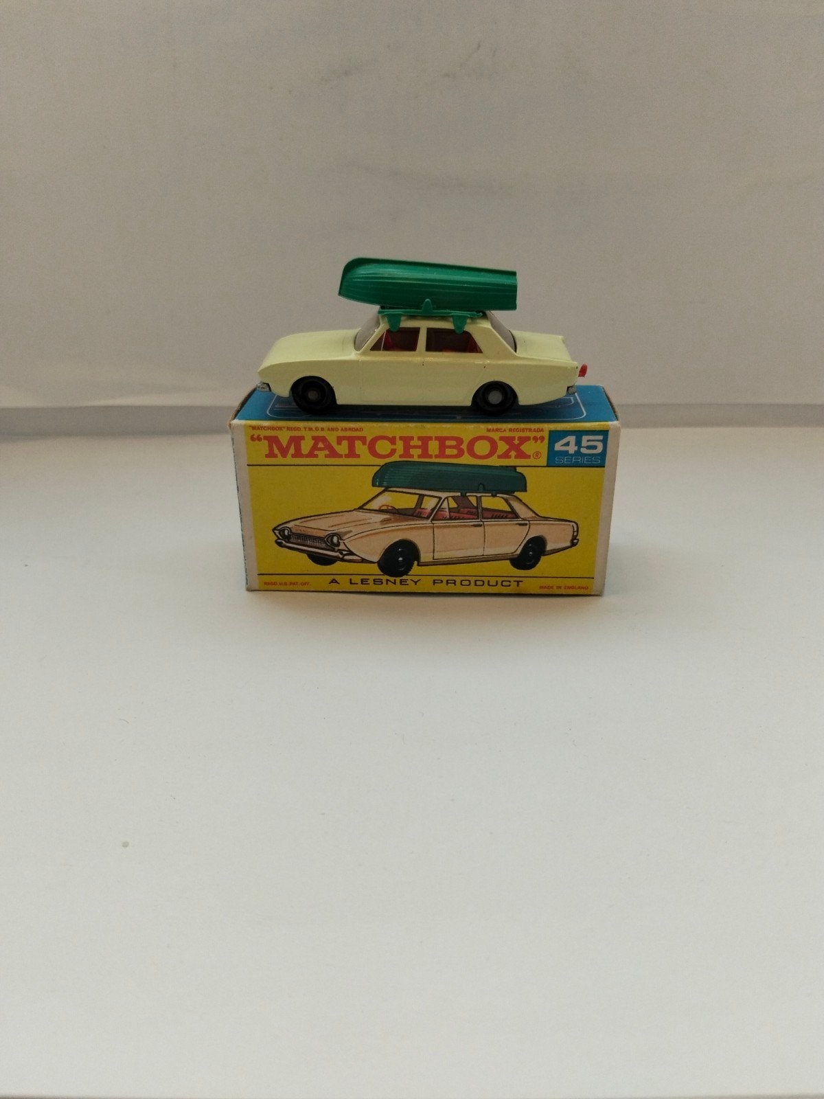 matchbox nr45 Ford Corsair & F-box, Hobby en Vrije tijd, Modelauto's | 1:87, Verzenden, Zo goed als nieuw, Auto, Matchbox