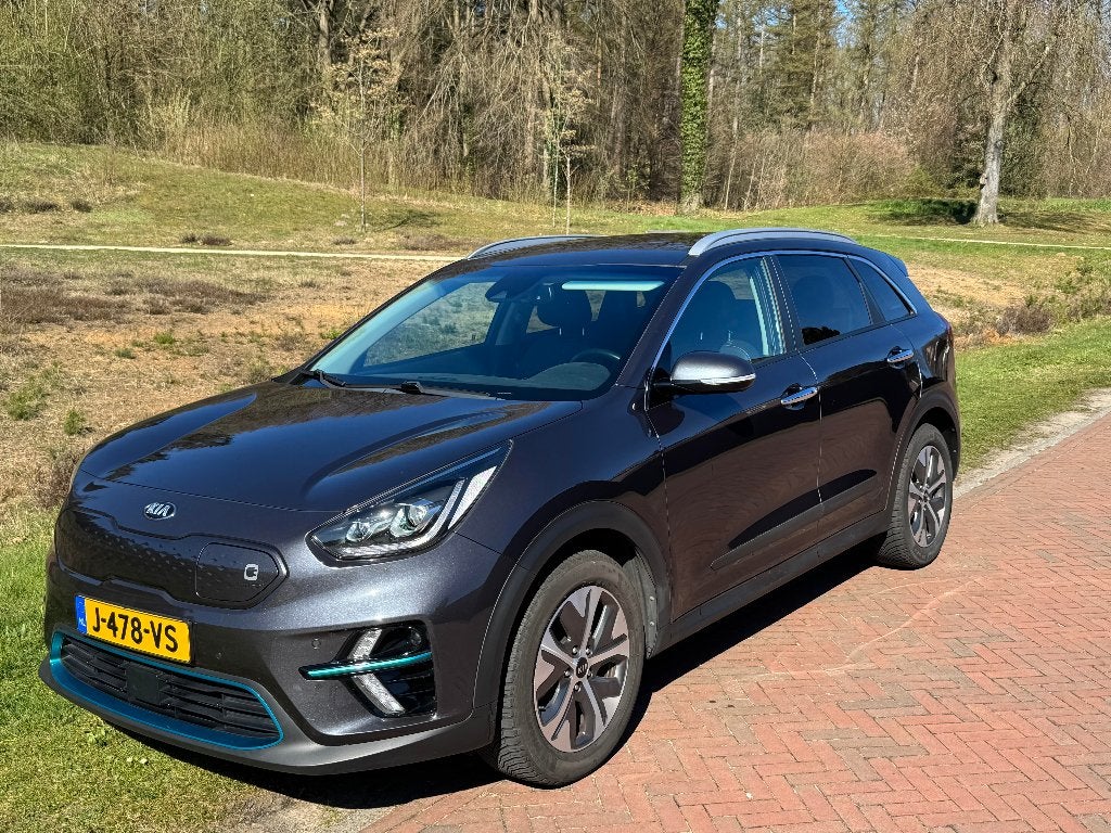 Kia e-Niro 2020 | 1e berijder | 130.000km | fabrieksgarantie, Zwart, 1712 kg, Navigatiesysteem, Elektrisch