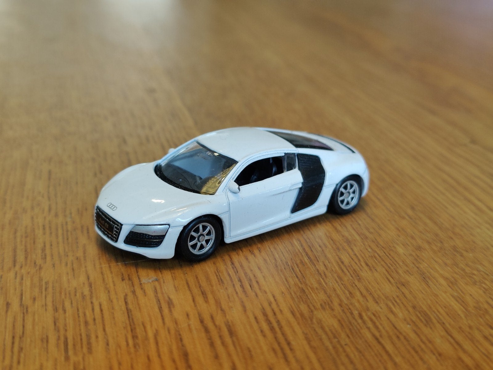 Welly Audi R8 V10 WIT, Ophalen of Verzenden, Zo goed als nieuw, Auto