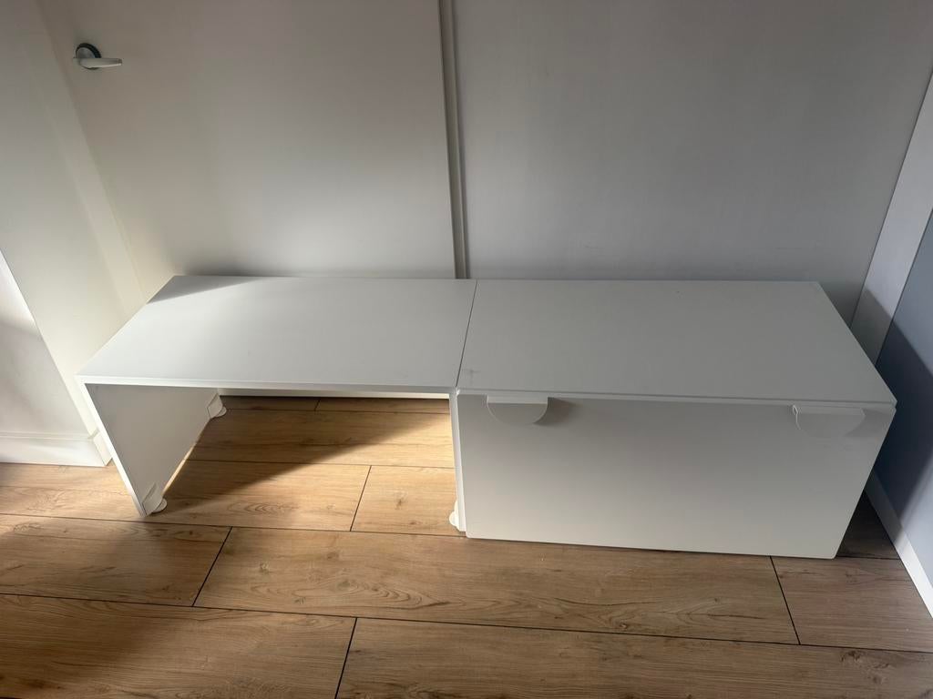 Speelgoedkist en bureau, Ophalen, Zo goed als nieuw, Wit, Hout