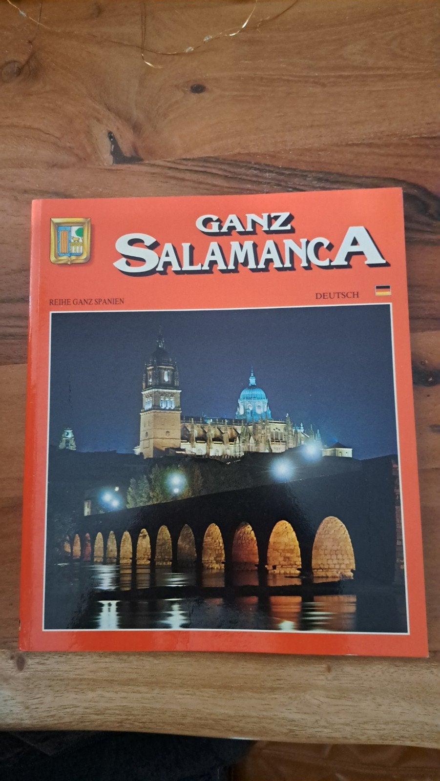 Reisgids Salamanca - Ganz Spanien (Duits), Europa, Ophalen of Verzenden, Reisgids of -boek, Gelezen