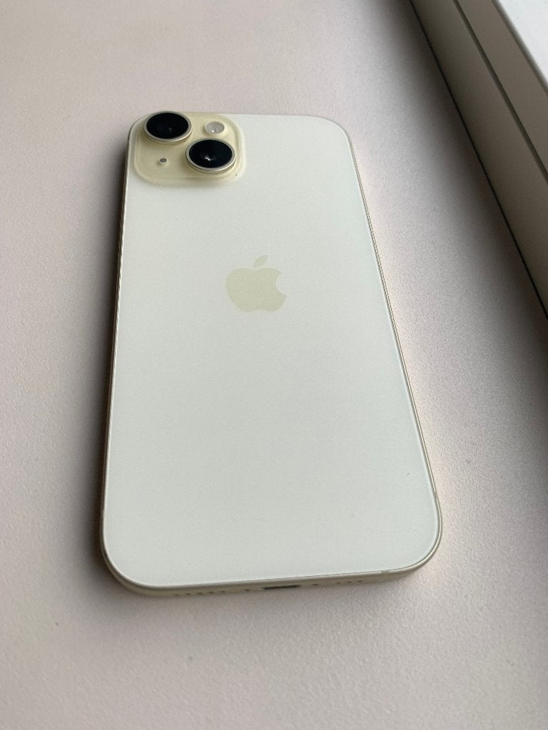 Iphone 15 256GB geel, Telecommunicatie, Mobiele telefoons | Apple iPhone, Ophalen, Zo goed als nieuw, 256 GB, IPhone 15