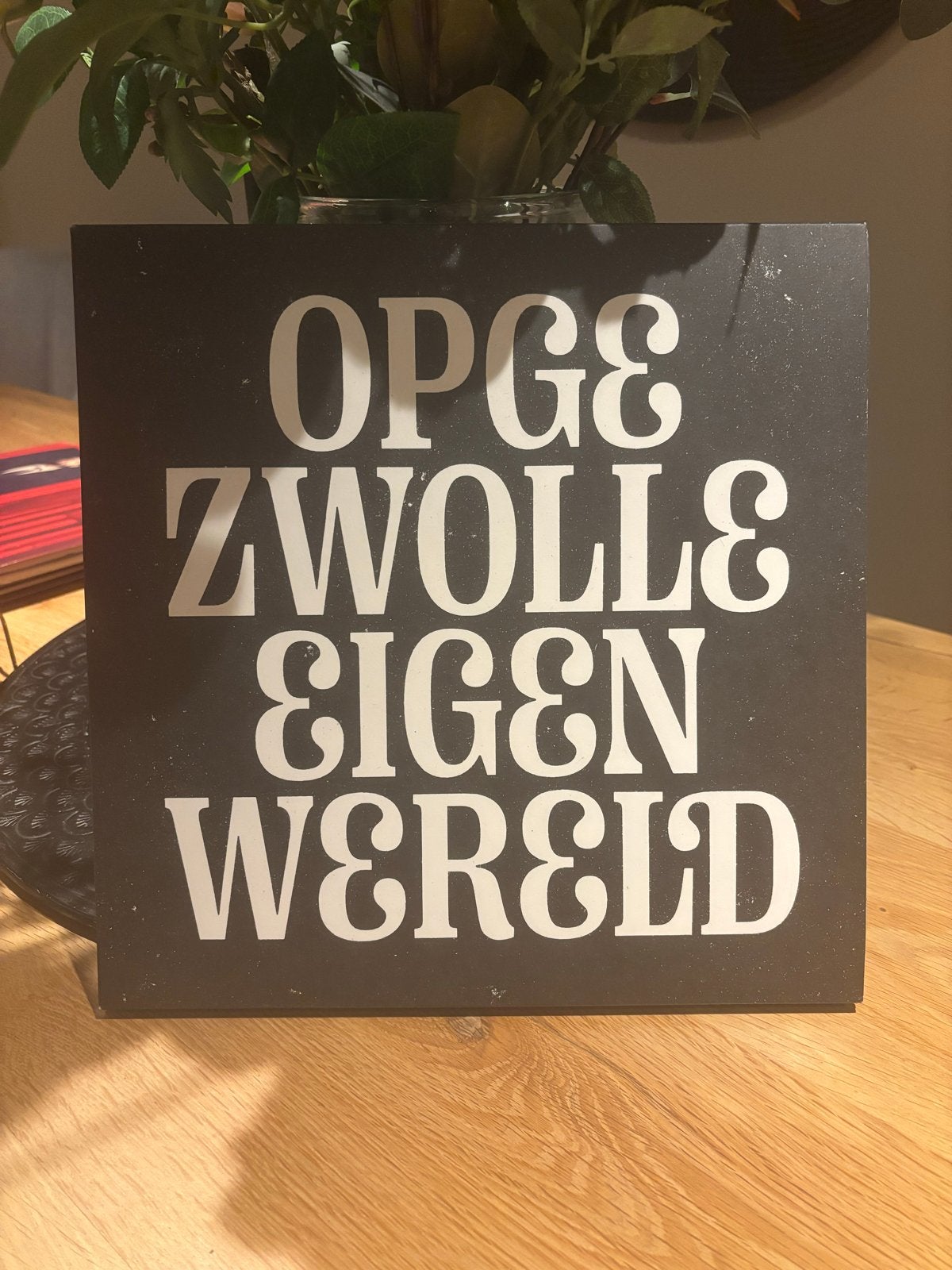 Opgezwolle Eigen Wereld - De Rest Is Geschiedenis 4LP, Boxset, Ophalen of Verzenden, 12 inch, Gatefold hoes