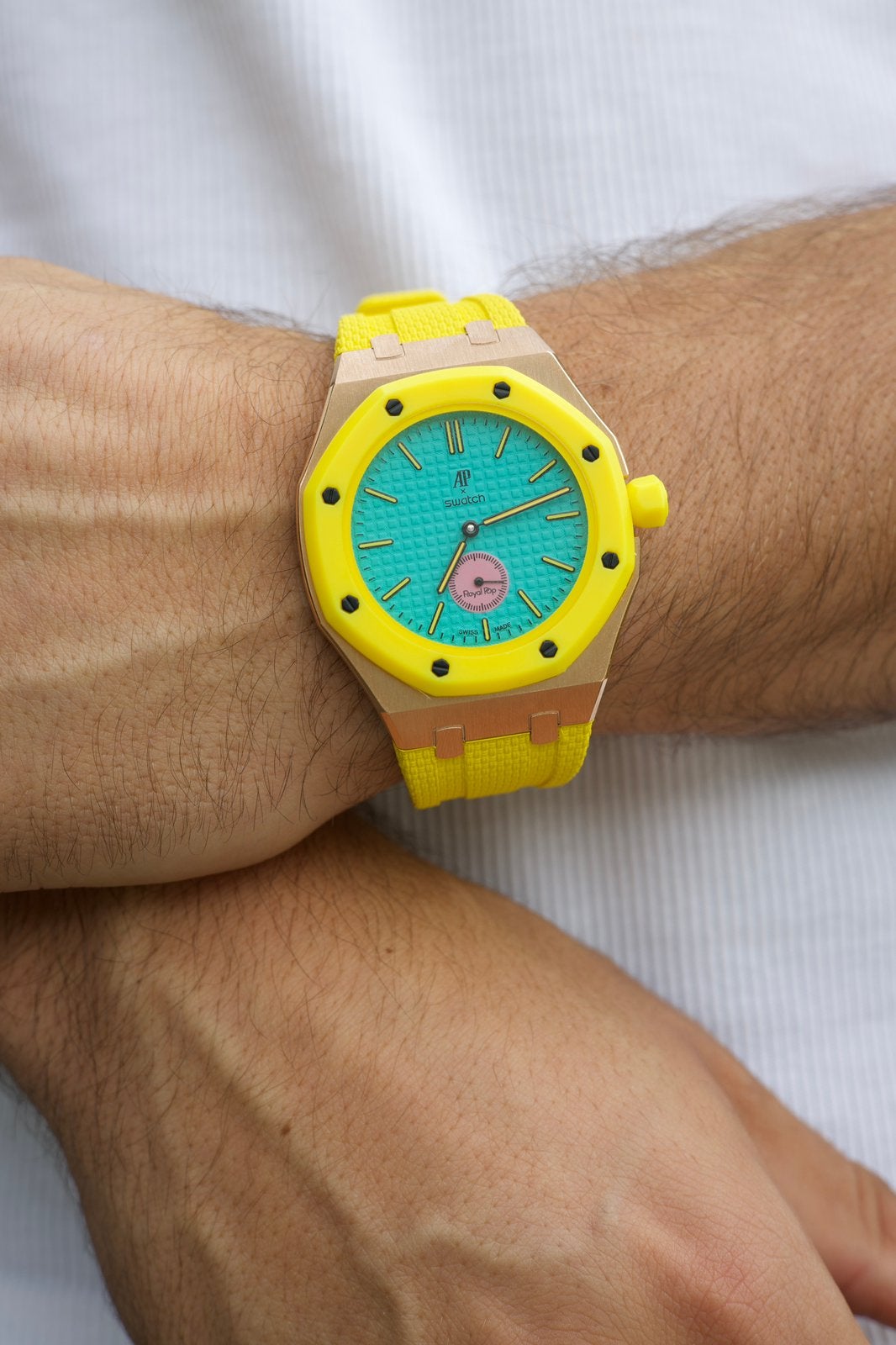 Stalen AP x Swatch Royal Pop Horlogebandje - Geel, --, Nieuw, Ophalen of Verzenden, --