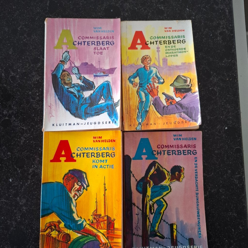 4 x commissaris achterberg o.a. Slaat toe wim van helden, Ophalen of Verzenden, Gelezen