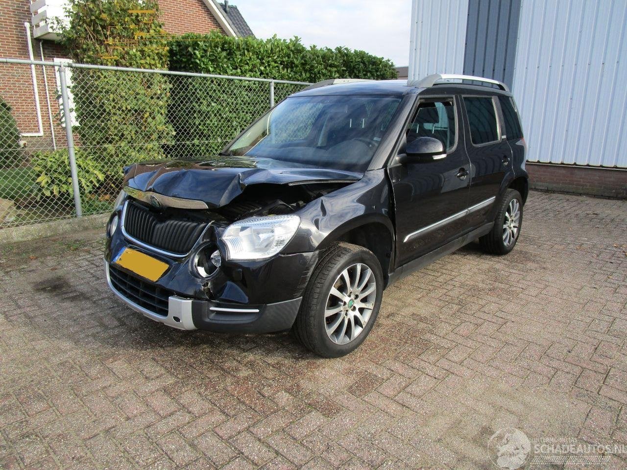 Skoda Yeti 1.2 TSI Navi Clima 6-Bak (bj 2013), Auto diversen, Schadeauto's, Infoline@skoda-auto.cz, Overige carrosserieën, Zwart