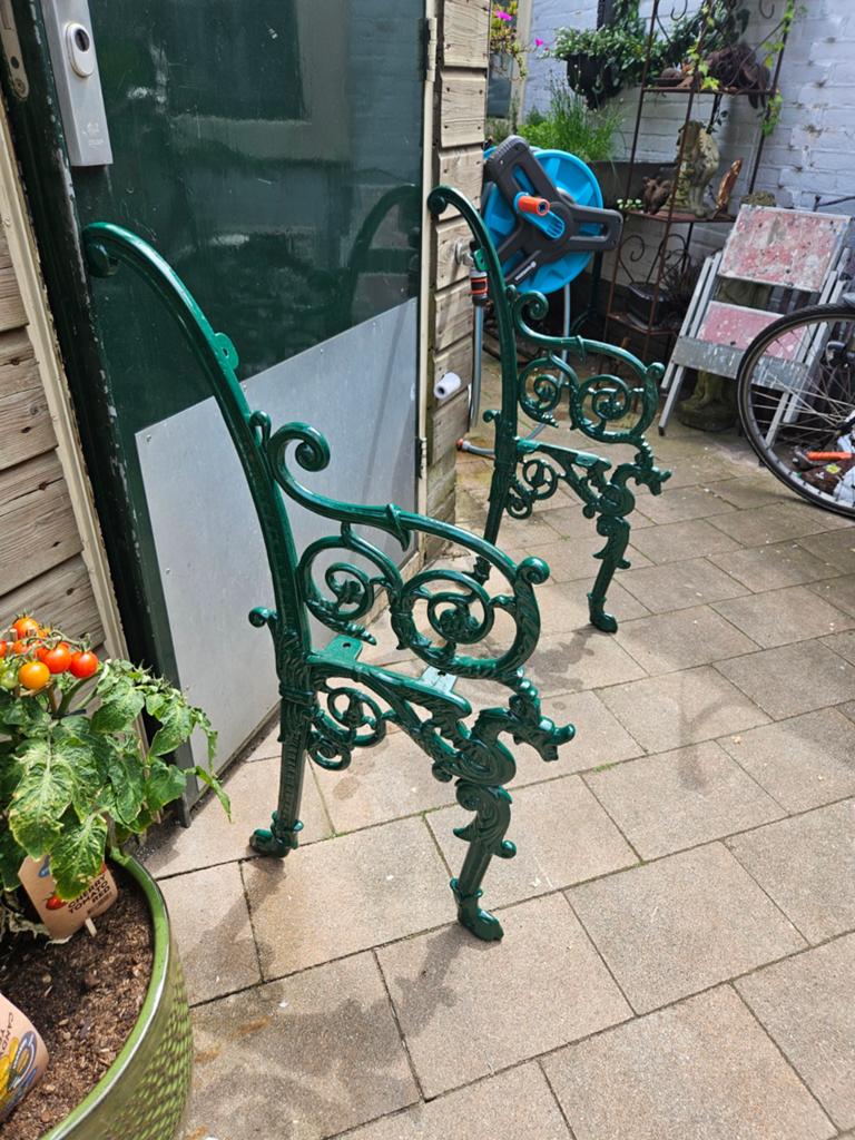 Gietijzeren bankpoten gezandstraald & gepoedercoat, Tuin en Terras, Tuinbanken, Ophalen of Verzenden, Zo goed als nieuw, Metaal