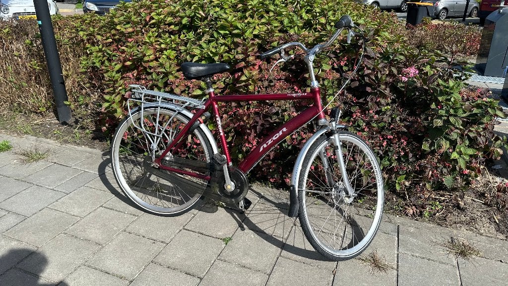 Azor herenfiets, Gebruikt, Versnellingen, Trommelrem, Ophalen
