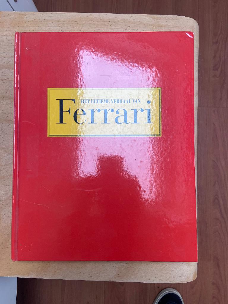 Ferrari boek, Ophalen of Verzenden, Zo goed als nieuw, Ferrari