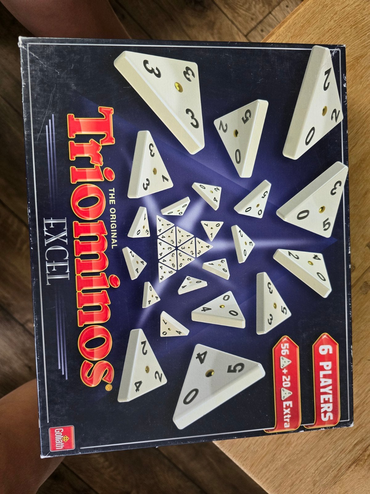 Triominos Excel - Het originele dominospel met driehoeken, Vijf spelers of meer, Ophalen of Verzenden, Gebruikt, Goliath