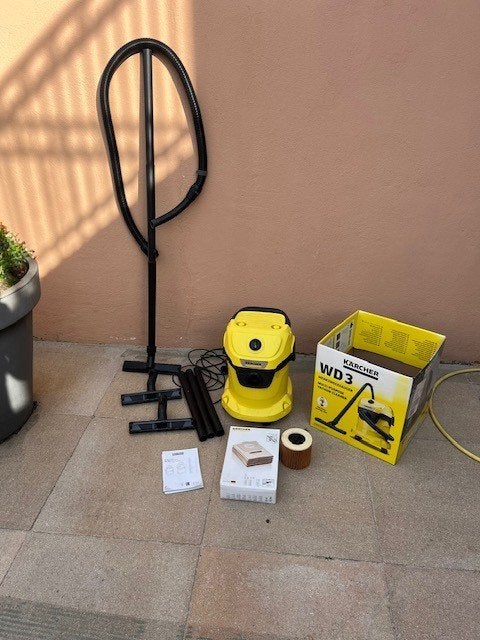 bouwstofzuiger karcher wd5 met diverse toebehoren zie foto`s, Ophalen, Gebruikt, Waterstofzuiger