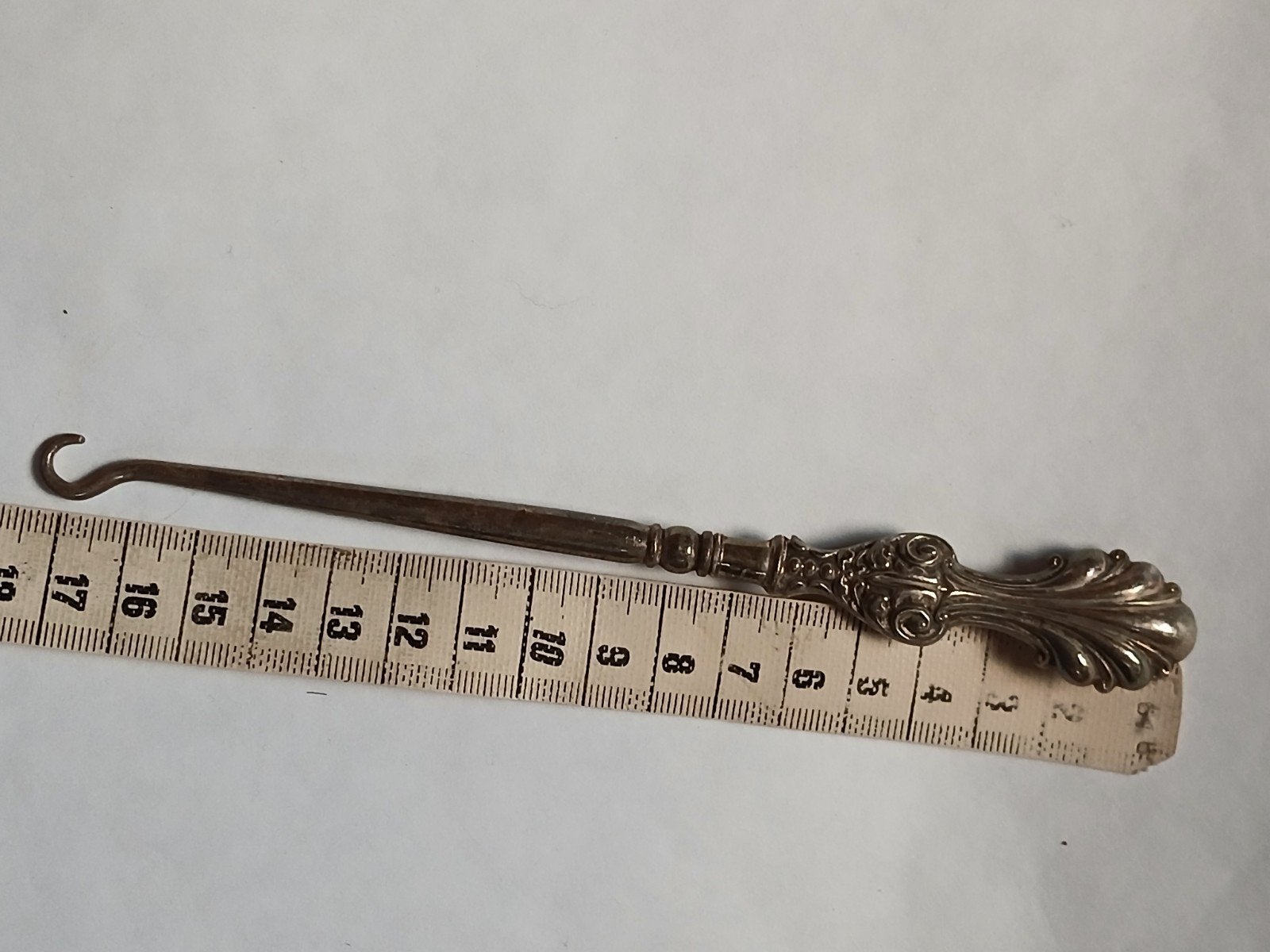 antiek zilver veterhaak corsethaak knopenhaak knoophaakje, Ophalen, Zilver
