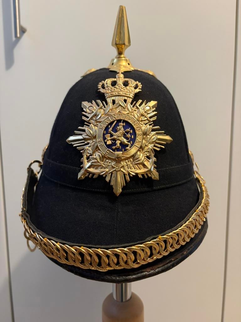 Prachtige oude Pika helm Korps Mariniers, Verzenden, Marine, Nederland, Helm of Baret